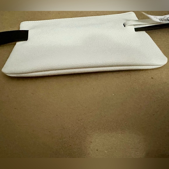 NWT - Calvin Klein White Belt Bag L/XL - Picture 4 of 7